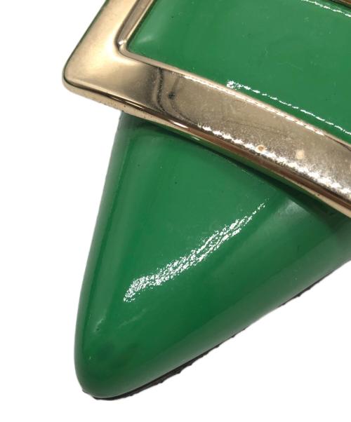 Roger Vivier（ロジェ ヴィヴィエ）Roger Vivier (ロジェ ヴィヴィエ) エナメルパンプス グリーン サイズ:36 1/2の古着・服飾アイテム