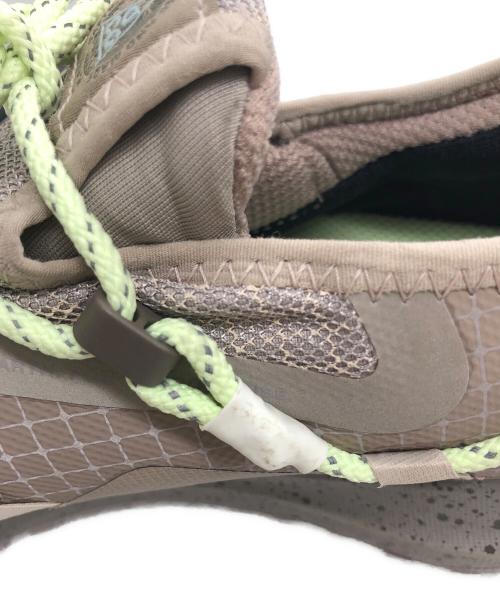 NIKE ACG（ナイキエーシージー）NIKE ACG (ナイキエーシージー) マウンテン フライ LOW GORE-TEX SE グレー サイズ:US7.5の古着・服飾アイテム