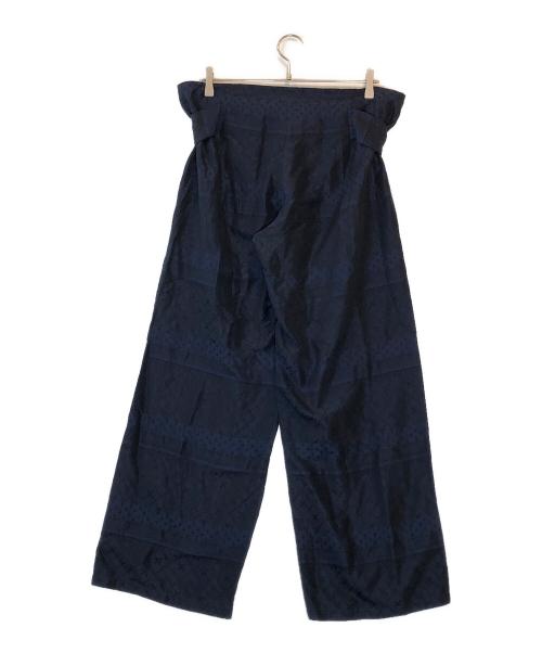 LIMI feu（リミフゥ）LIMI feu (リミフゥ) ビッグボタン シルクコットンパンツ ネイビー サイズ:下記参照の古着・服飾アイテム
