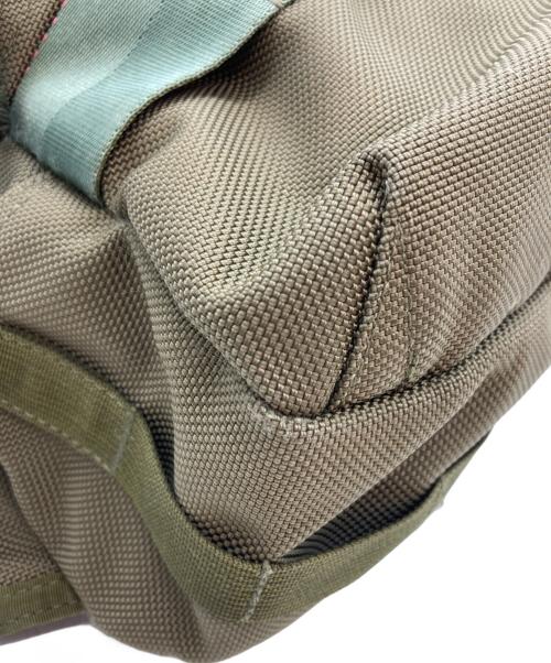 BRIEFING（ブリーフィング）BRIEFING (ブリーフィング) ショルダーバッグ オリーブの古着・服飾アイテム