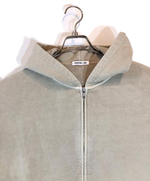 DEUXIEME CLASSE（ドゥーズィエム クラス）DEUXIEME CLASSE (ドゥーズィエム クラス) EVERYDAY I LIKE. (エヴリデイ アイ ライク) Vintage Like ジップ フーディー ベージュ サイズ:無しの古着・服飾アイテム