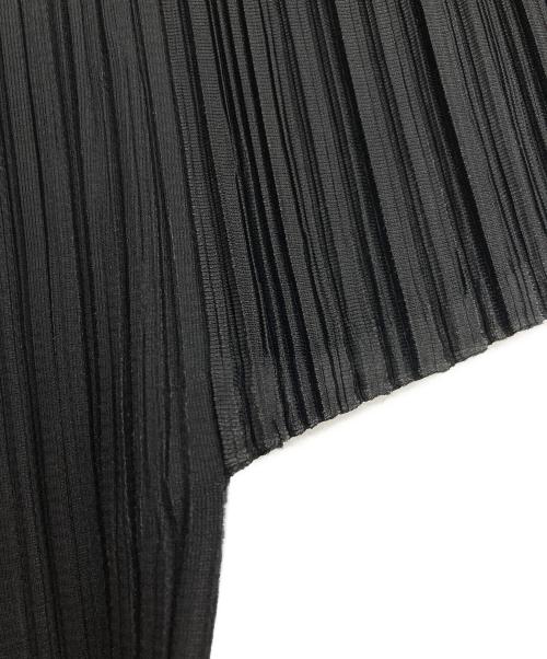 PLEATS PLEASE（プリーツプリーズ）PLEATS PLEASE (プリーツプリーズ) 半袖プリーツシャツ ブラック サイズ:3の古着・服飾アイテム