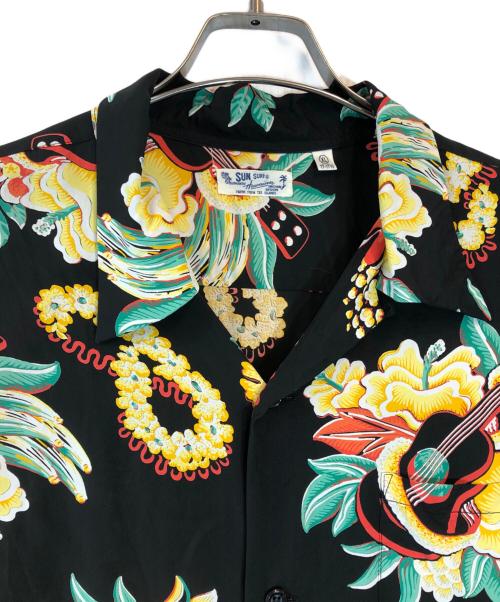 Sun Surf（サンサーフ）Sun Surf (サンサーフ) ”MACINTOSH UKULELE” HAWAIIAN SHIRT ブラック サイズ:XLの古着・服飾アイテム