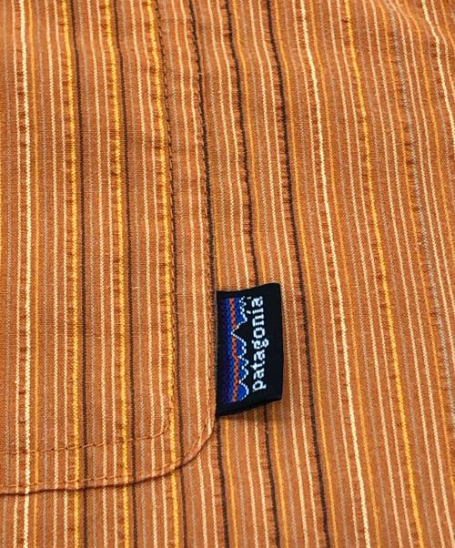 Patagonia（パタゴニア）Patagonia (パタゴニア) 半袖シャツ レッド サイズ:Mの古着・服飾アイテム