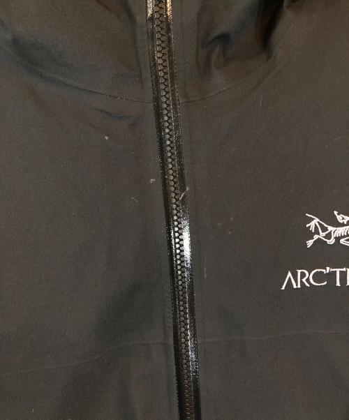 ARC'TERYX（アークテリクス）ARC'TERYX (アークテリクス) ベータ ジャケット メンズ グレー サイズ:Mの古着・服飾アイテム