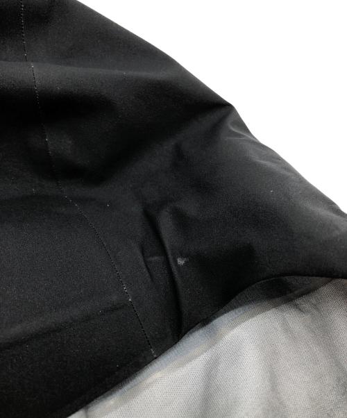 ARC'TERYX（アークテリクス）ARC'TERYX (アークテリクス) ベータ ジャケット メンズ グレー サイズ:Mの古着・服飾アイテム