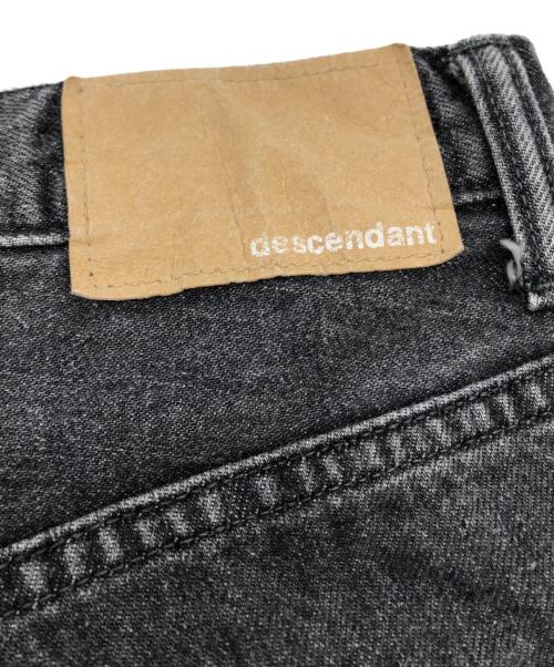 DESCENDANT（ディセンダント）DESCENDANT (ディセンダント) 1995WIDEウォッシュド加工デニムパンツ ブラック サイズ:2の古着・服飾アイテム