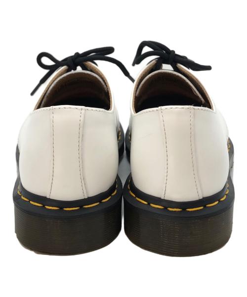Dr.Martens（ドクターマーチン）Dr.Martens (ドクターマーチン) 3ホールシューズ ホワイト サイズ:UK8の古着・服飾アイテム