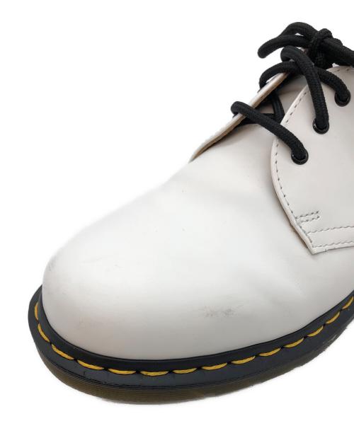Dr.Martens（ドクターマーチン）Dr.Martens (ドクターマーチン) 3ホールシューズ ホワイト サイズ:UK8の古着・服飾アイテム