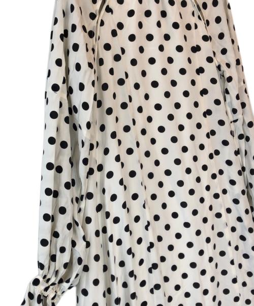 MAISON SPECIAL（メゾンスペシャル）MAISON SPECIAL (メゾンスペシャル) 2WAY Sleeve Dot One-Piece ホワイト サイズ:38の古着・服飾アイテム