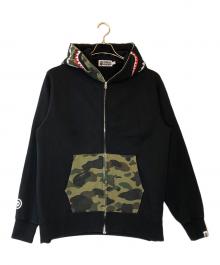 A BATHING APE（アベイシングエイプ）の古着「カモシャークジップパーカー」｜ブラック