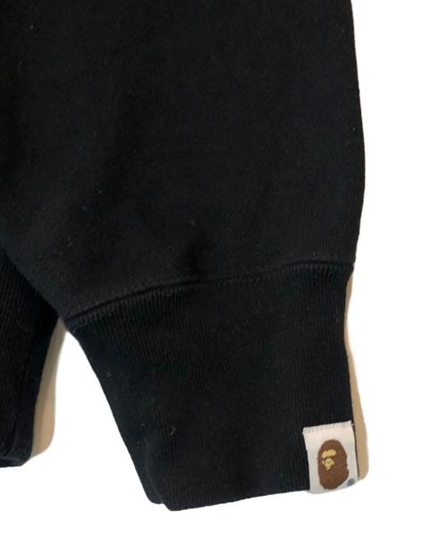A BATHING APE（アベイシングエイプ）A BATHING APE (アベイシングエイプ) カモシャークジップパーカー ブラック サイズ:Lの古着・服飾アイテム