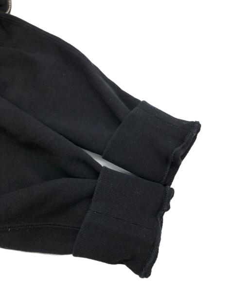 A BATHING APE（アベイシングエイプ）A BATHING APE (アベイシングエイプ) カモシャークジップパーカー ブラック サイズ:Lの古着・服飾アイテム