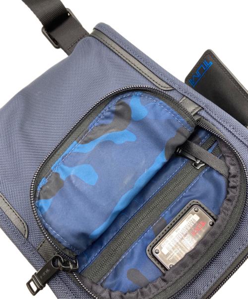 TUMI（トゥミ）TUMI (トゥミ) SOPHNET. (ソフネット) ショルダーバッグ ネイビーの古着・服飾アイテム