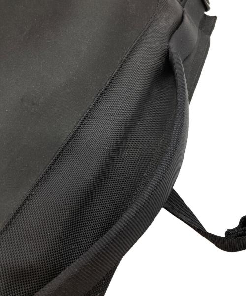 ARC'TERYX（アークテリクス）ARC'TERYX (アークテリクス) ARRO 8 ショルダーバッグ ブラックの古着・服飾アイテム