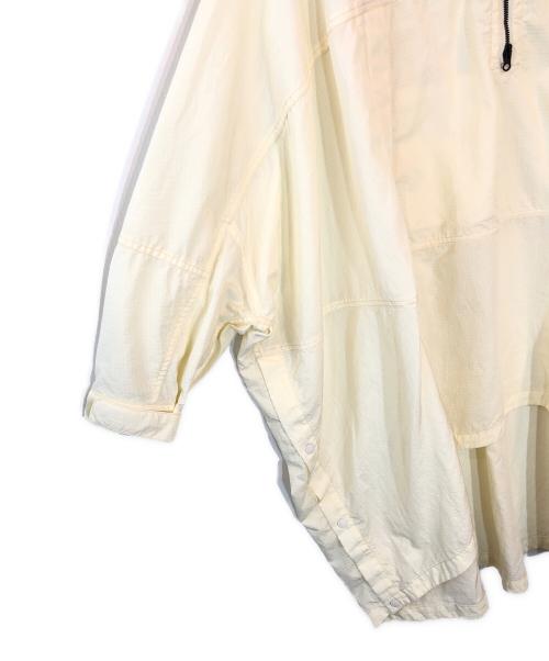 THE NORTH FACE（ザ ノース フェイス）THE NORTH FACE (ザ ノース フェイス) Color Ripstop Mountain Wind Poncho アイボリー サイズ:Mの古着・服飾アイテム