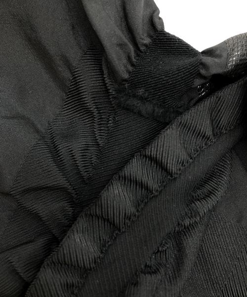 ISSEY MIYAKE（イッセイミヤケ）ISSEY MIYAKE (イッセイミヤケ) ラメ加工ワンピース ブラック サイズ:2の古着・服飾アイテム