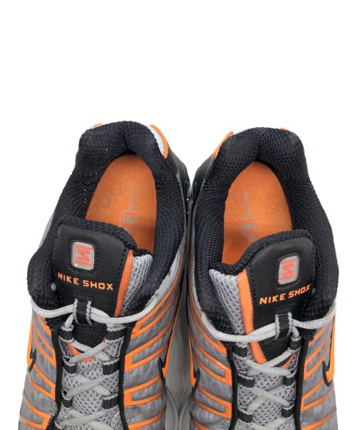 NIKE（ナイキ）NIKE (ナイキ) SHOX TL グレー サイズ:US9.5の古着・服飾アイテム