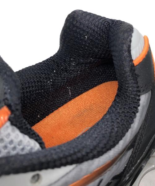 NIKE（ナイキ）NIKE (ナイキ) SHOX TL グレー サイズ:US9.5の古着・服飾アイテム