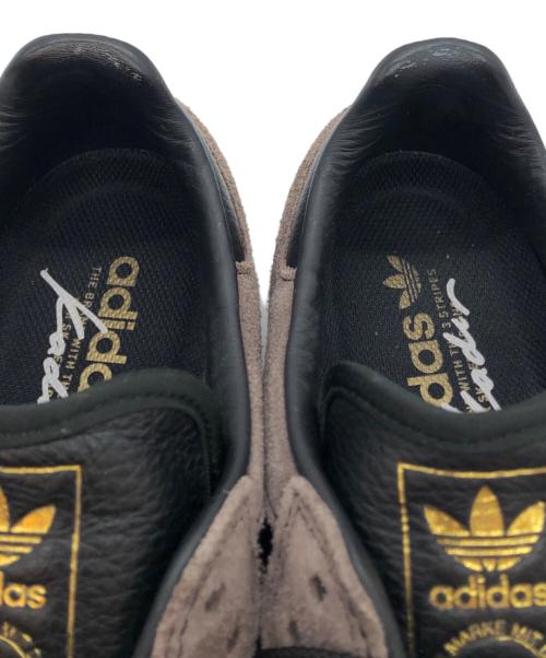 adidas（アディダス）adidas (アディダス) Kader Sylla (ケイダーシイラ) スニーカー ブラウン サイズ:US8 1/2の古着・服飾アイテム