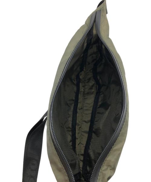 F.C.R.B.（エフシーレアルブリストル）F.C.R.B. (エフシーレアルブリストル) 2WAY SMALL SHOULDER BAG カーキ 未使用品の古着・服飾アイテム