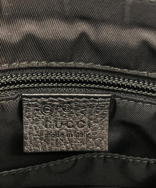 GUCCI（グッチ）GUCCI (グッチ) GGロゴナイロンショルダーバッグ ブラックの古着・服飾アイテム