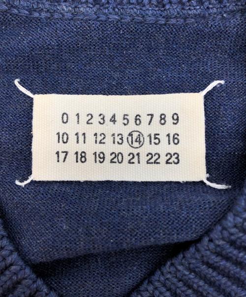 Maison Margiela（メゾンマルジェラ）Maison Margiela (メゾンマルジェラ) Vネックニット ブルー サイズ:Lの古着・服飾アイテム