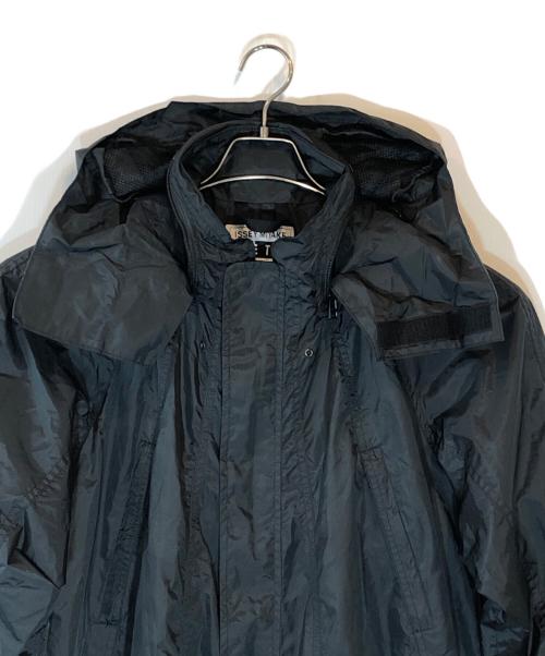 ISSEY MIYAKE FETE（イッセイミヤケフェット）ISSEY MIYAKE FETE (イッセイミヤケフェット) パラシュートコート ブラック サイズ:03の古着・服飾アイテム