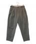IRENISA（イレニサ）の古着「THREE TUCKS TAPERED PANTS」｜グレー