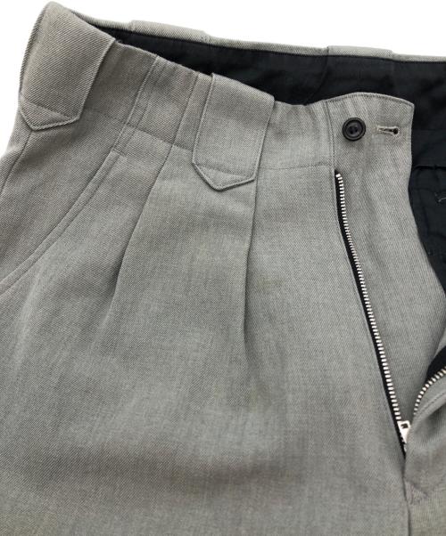 Yohji Yamamoto pour homme（ヨウジヤマモト プールオム）Yohji Yamamoto pour homme (ヨウジヤマモト プールオム) タックパンツ グレー サイズ:Sの古着・服飾アイテム