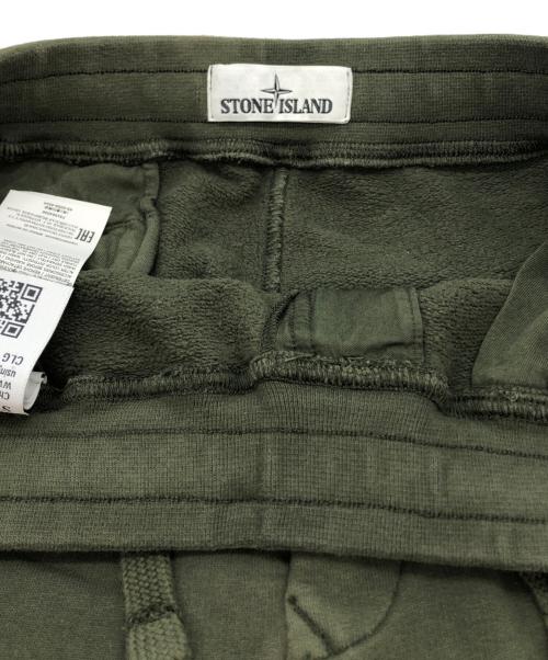 STONE ISLAND（ストーンアイランド）STONE ISLAND (ストーンアイランド) パッチ付きスウェットパンツ オリーブ サイズ:Lの古着・服飾アイテム