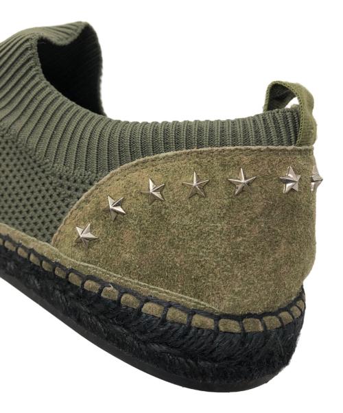 JIMMY CHOO（ジミーチュウ）JIMMY CHOO (ジミーチュウ) スタッズスウェードエスパドリーユ カーキ サイズ:43の古着・服飾アイテム