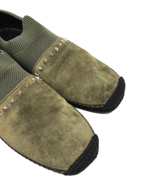 JIMMY CHOO（ジミーチュウ）JIMMY CHOO (ジミーチュウ) スタッズスウェードエスパドリーユ カーキ サイズ:43の古着・服飾アイテム