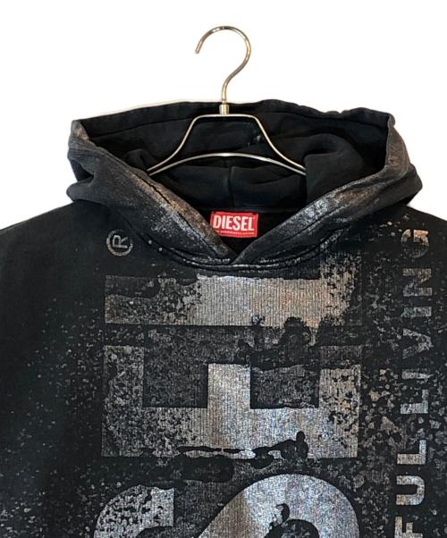 DIESEL by Glenn Martens（ディーゼル バイ グレン マーティンス）DIESEL by Glenn Martens (ディーゼル バイ グレン マーティンス) Metallic hoodie with logo グレー サイズ:Mの古着・服飾アイテム