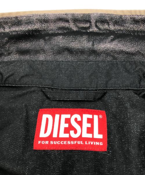 DIESEL（ディーゼル）DIESEL (ディーゼル) フェードプリントワークシャツ ブラック サイズ:46の古着・服飾アイテム