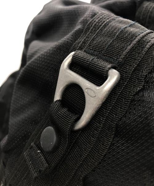OAKLEY（オークリー）OAKLEY (オークリー) タクティカルバックパック ブラックの古着・服飾アイテム