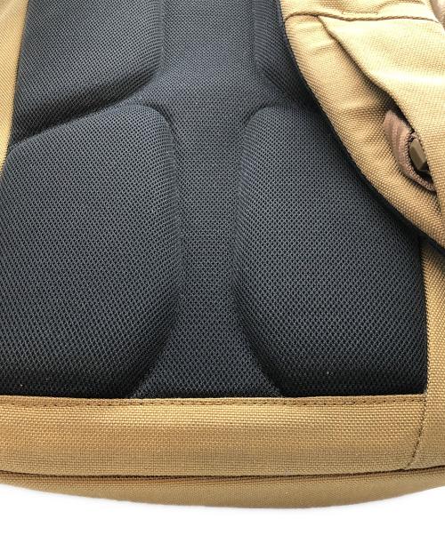 ABLE CARRY（エイブルキャリー）ABLE CARRY (エイブルキャリー) Daily Backpack ベージュの古着・服飾アイテム