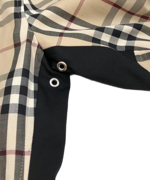 BURBERRY BLACK LABEL（バーバリーブラックレーベル）BURBERRY BLACK LABEL (バーバリーブラックレーベル) ノバチェック ライダースジャケット ベージュ サイズ:Mの古着・服飾アイテム