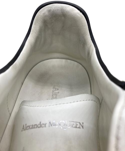 ALEXANDER McQUEEN（アレキサンダーマックイーン）ALEXANDER McQUEEN (アレキサンダーマックイーン) ローカットスニーカー ホワイト サイズ:size 43の古着・服飾アイテム