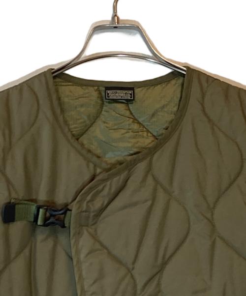 RockyMountainFeatherBed（ロッキーマウンテンフェザーベッド）RockyMountainFeatherBed (ロッキーマウンテンフェザーベッド) ダウンベスト オリーブ サイズ:Mの古着・服飾アイテム