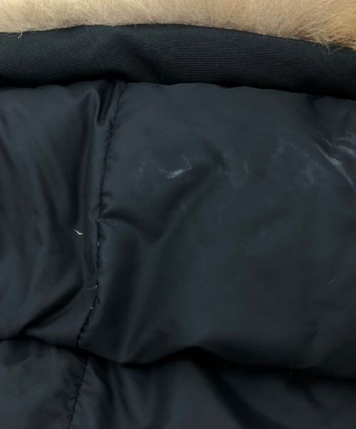 CANADA GOOSE（カナダグース）CANADA GOOSE (カナダグース) ダウンジャケット ブラック サイズ:Mの古着・服飾アイテム