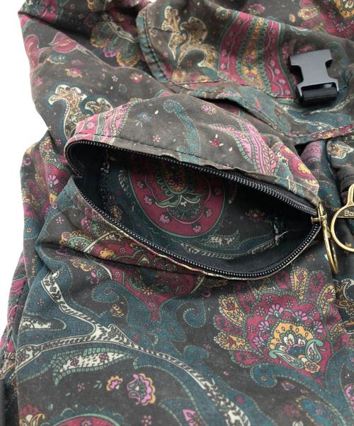 Barbour（バブアー）Barbour (バブアー) Noah (ノア) ペイズリーバックパック ブラックの古着・服飾アイテム