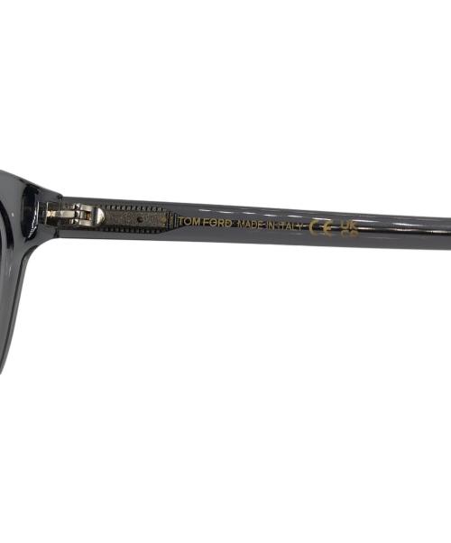 TOM FORD（トムフォード）TOM FORD (トムフォード) サングラス グレー サイズ:49□22-145の古着・服飾アイテム