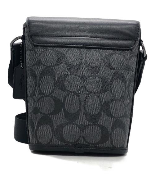 COACH（コーチ）COACH (コーチ) シグネチャー トラック スモール フラップ クロスボディ ブラックの古着・服飾アイテム