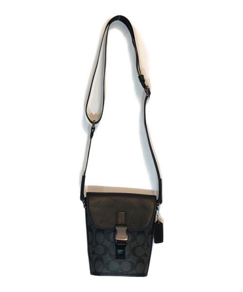 COACH（コーチ）COACH (コーチ) シグネチャー トラック スモール フラップ クロスボディ ブラックの古着・服飾アイテム