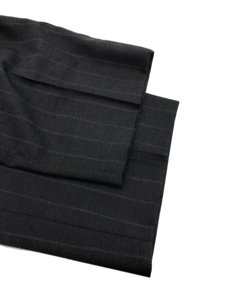 MAATEE&SONS（マーティーアンドサンズ）MAATEE&SONS (マーティーアンドサンズ) Set Up Trouser 2 グレー サイズ:3の古着・服飾アイテム