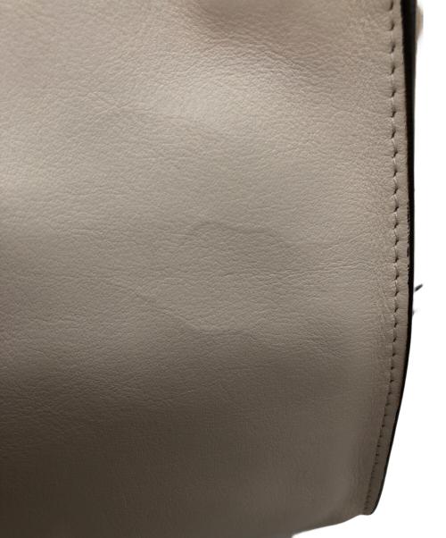 J&M DAVIDSON（ジェイ＆エム デヴィッドソン）J&M DAVIDSON (ジェイ＆エム デヴィッドソン) 2WAYミニショルダーバッグ アイボリー サイズ:下記参照の古着・服飾アイテム