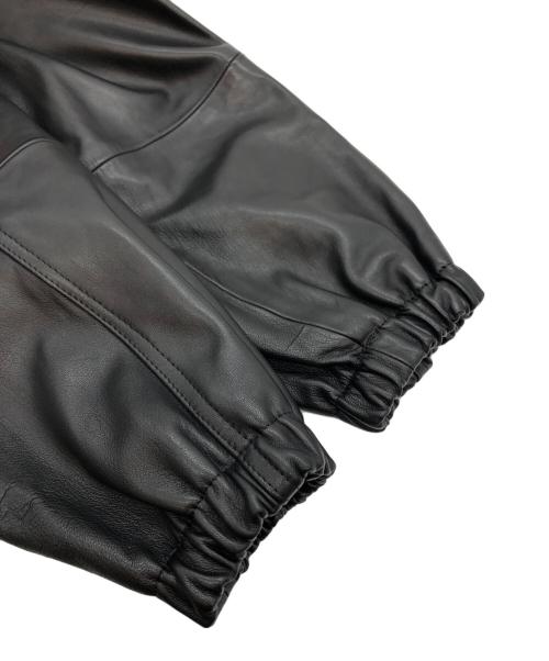 theory（セオリー）theory (セオリー) GLOSS LEATHER BOMBER JK ブラック サイズ:Sの古着・服飾アイテム