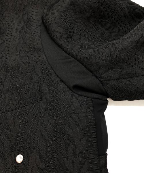 COMME des GARCONS HOMME PLUS（コムデギャルソンオムプリュス）COMME des GARCONS HOMME PLUS (コムデギャルソンオムプリュス) スタッズデザインコート ブラック サイズ:Sの古着・服飾アイテム
