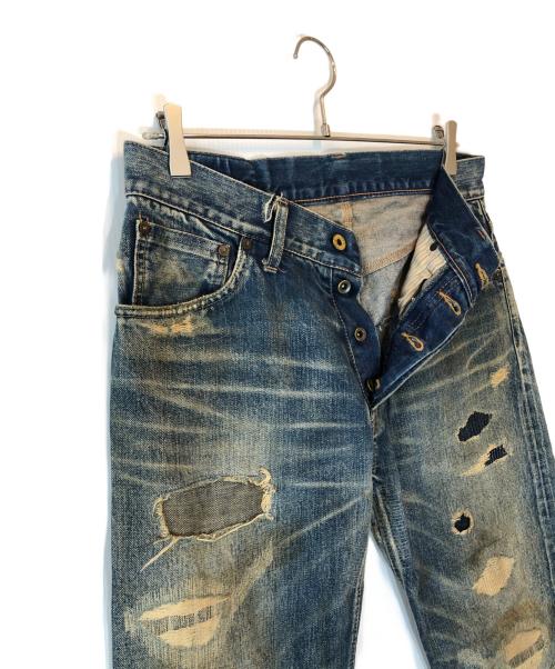 BY GLAD HAND（バイ グラッド ハンド）BY GLAD HAND (バイ グラッド ハンド) クラッシュ加工デニムパンツ ブルー サイズ:32の古着・服飾アイテム